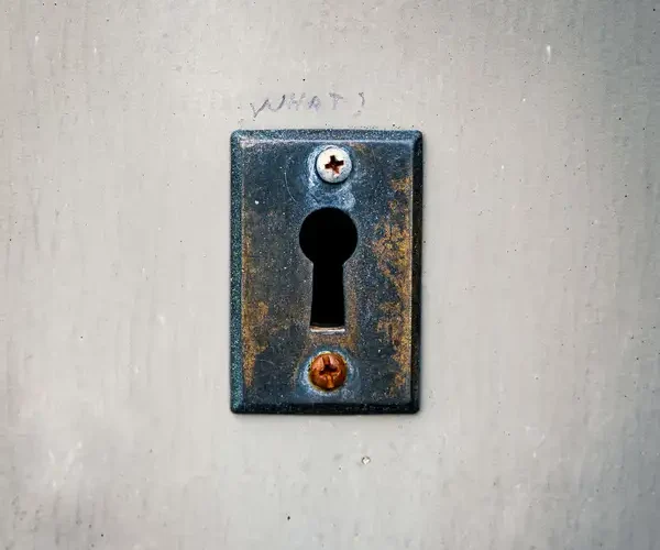 Zylinderschloss öffnen ohne Schlüssel