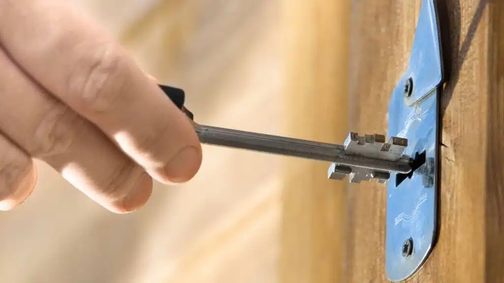 Smart Schlüssel steckt fest – moderne Techniken & fachgerechte Entfernung ohne Risiko