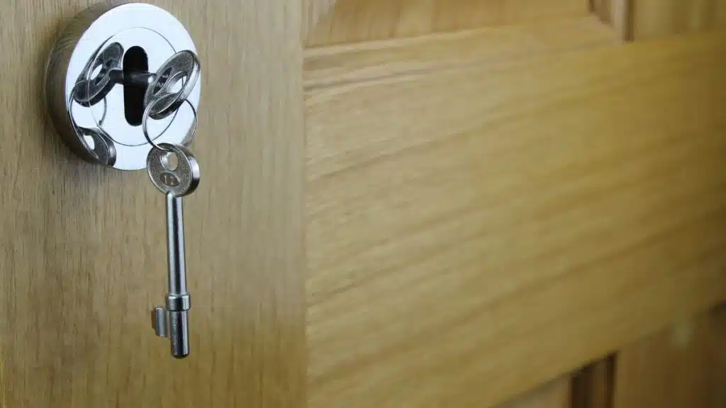 Warum unsere Monteure von LockMeister die beste Wahl für jede Schlossnotöffnung sind