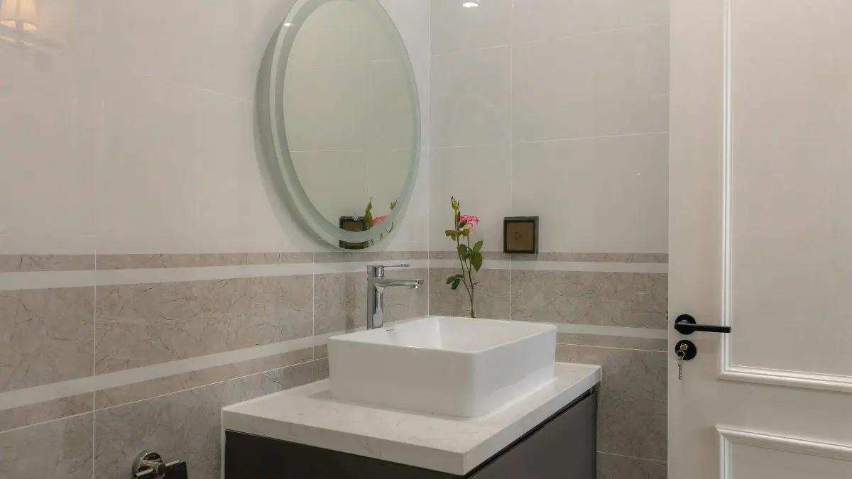 wc schloss von außen öffnen