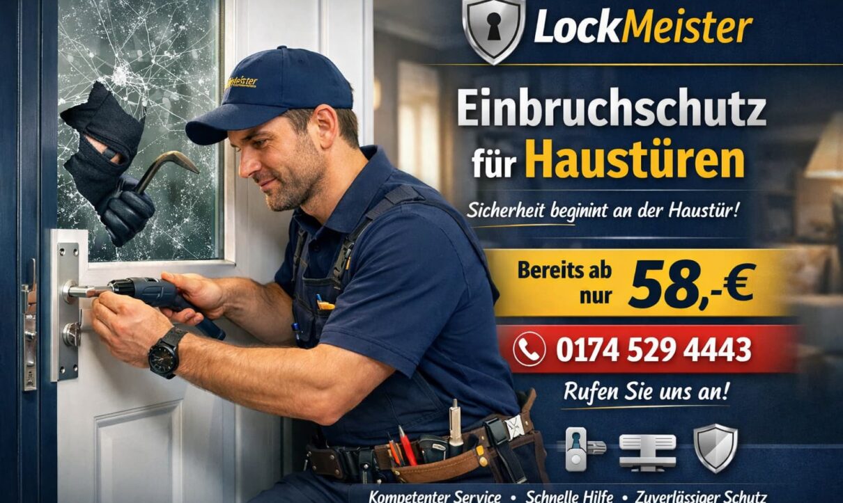 LockMeister Monteur installiert ein Sicherheitsschloss an der Haustür – Einbruchschutz für Haustüren ab 58 €